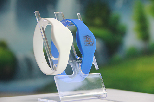 id硅胶腕带?;ぬ滓妆湫危阏业剿换氐脑蛄寺??