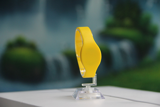 为什么食品级织唛腕带有颜色的 为什么食品级织唛腕带有颜色的