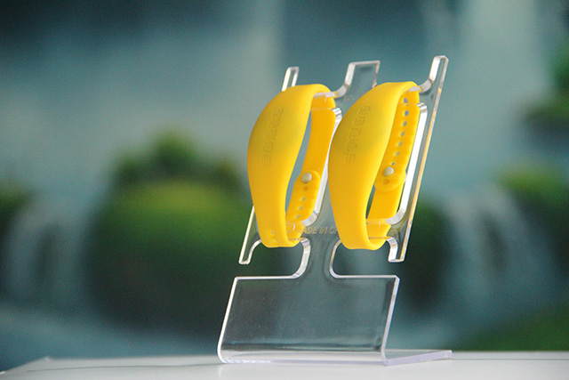 针对织唛腕带内置RFID电子芯片衣服行业计划实施 针对织唛腕带内置RFID电子芯片衣服行业计划实施