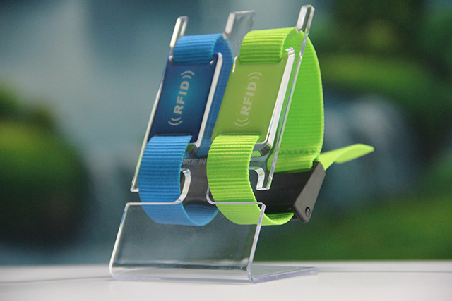 为什么儿童松紧腕带餐盘都是分隔开的 为什么儿童松紧腕带餐盘都是分隔开的