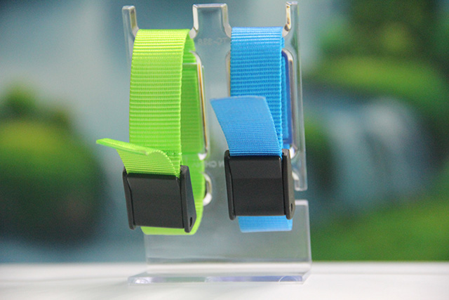 非接触式硅胶腕带RFID电子标签卡 非接触式硅胶腕带RFID电子标签卡