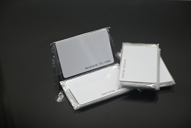 充电卡怎么办理？怎样使用？