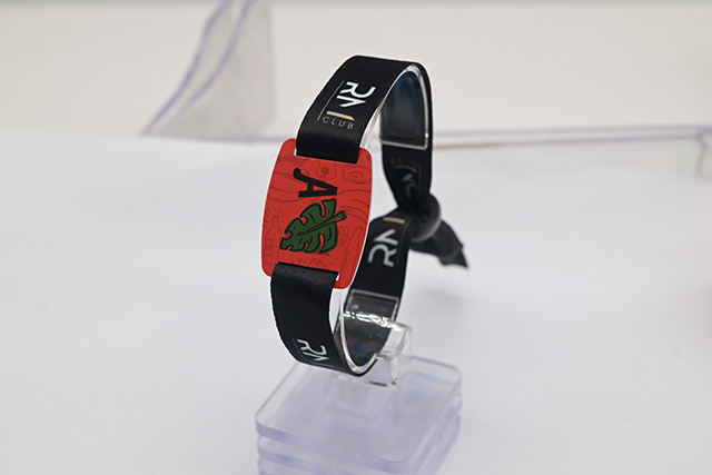 防复制梯控控制器采用IC卡非接触卡技术 防复制梯控控制器采用IC卡非接触卡技术