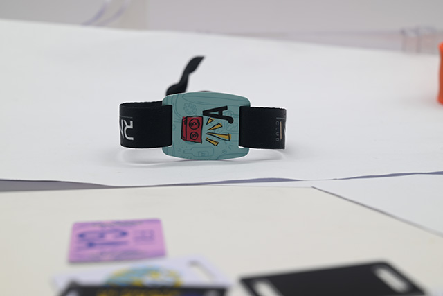 创新用校园IC卡防止校园暴力事件 创新用校园IC卡防止校园暴力事件