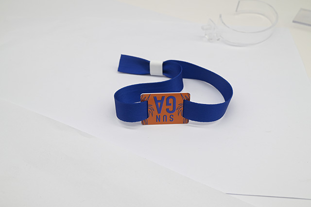 代表证照片要求？